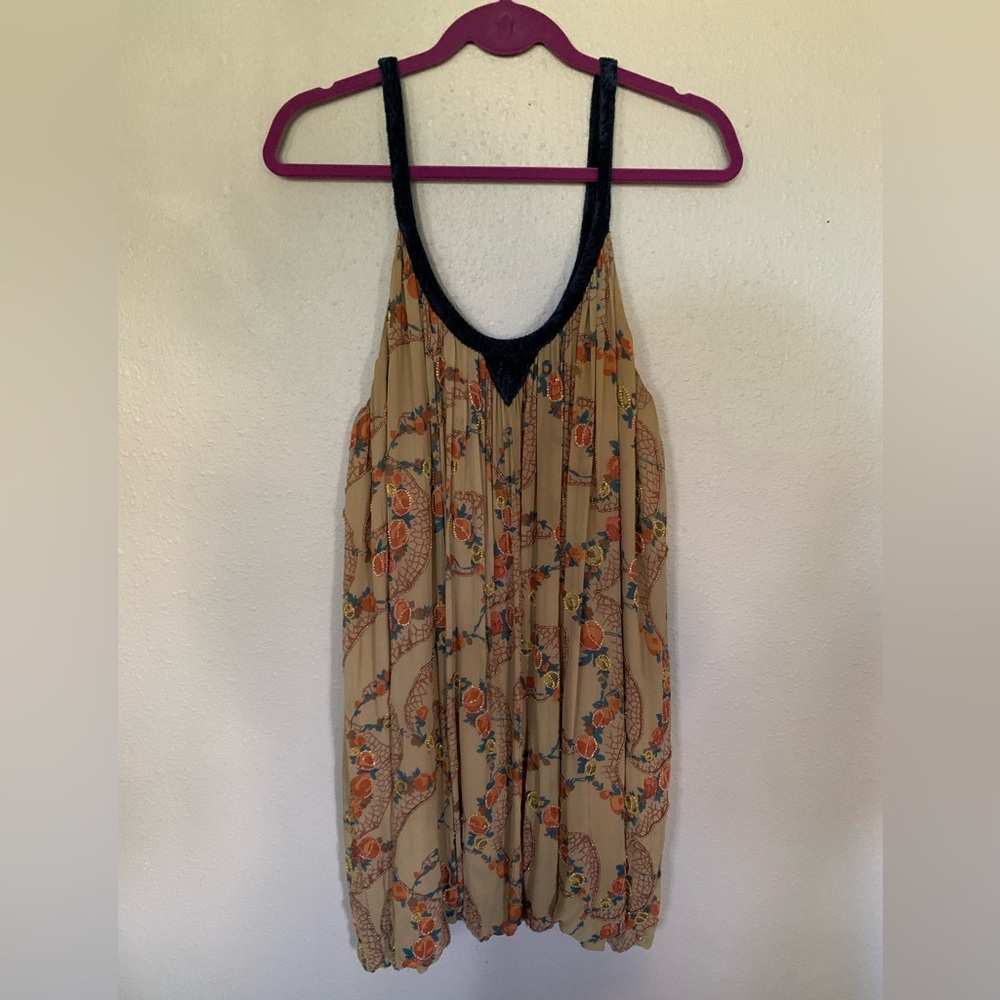 Floral Sleeveless Dress with Black Trim